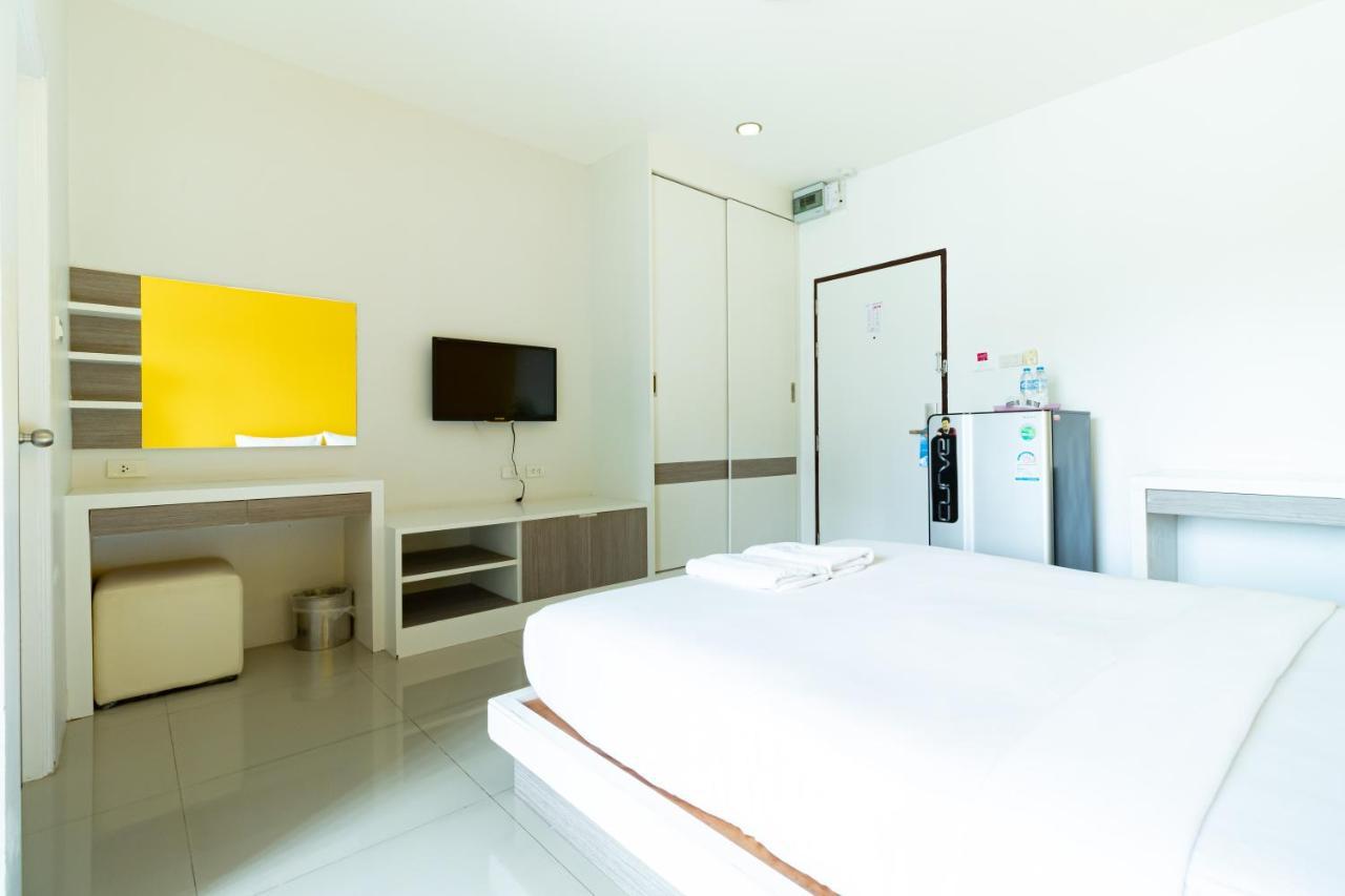 Udee Living Place Hat Yai Exterior photo