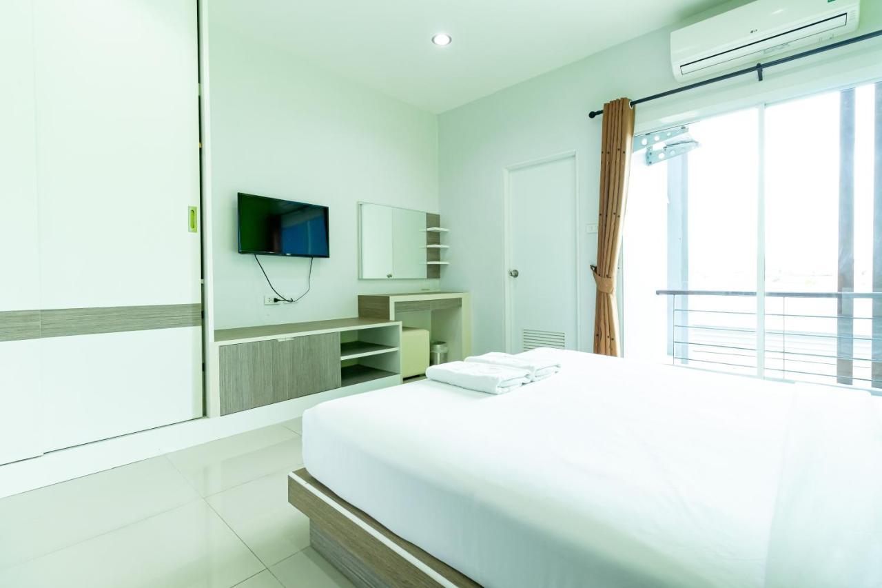 Udee Living Place Hat Yai Exterior photo